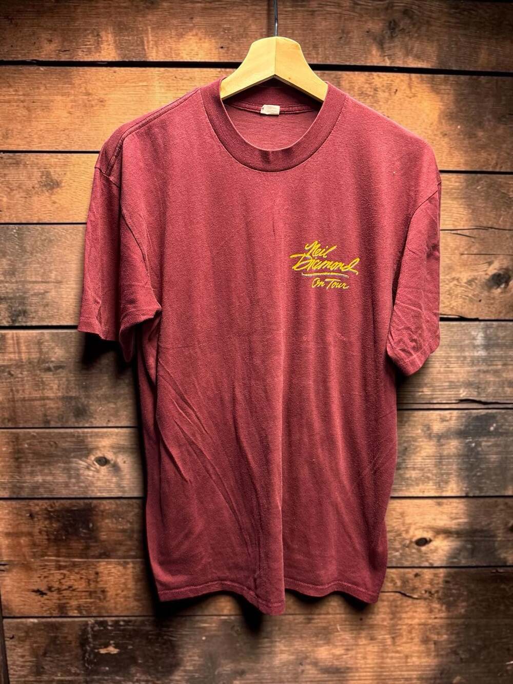 Vintage Neil Diamond On Tour Concert T-Shirt Burgundy Single Stitch